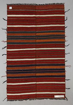 MATTA/TEXTIL, persisk Jiajim, semiantik. 222 x 136 cm.
