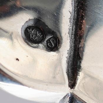 STRÖARE, 3 st snarlika, silver, svenska importstämplar samt en Mema, 1978. Vikt ca 481 gram.