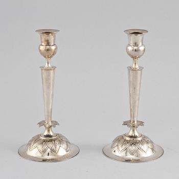 LJUSSTAKAR, ett par, silver, Carl-Petter Lampa, Stockholm 1837.
