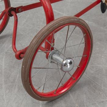 Leksakshäst/trampbil, 1900-talets mitt.