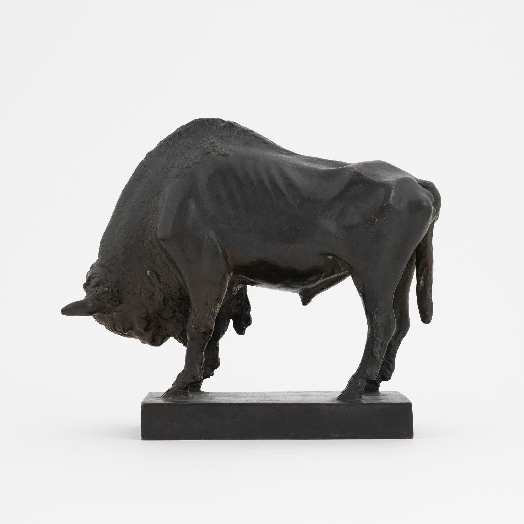 Axel Tson Möller, sculpture. Signed. Foundry mark. Bronze. Height 18 cm. Length 21 cm.