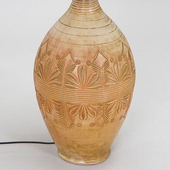 Bordslampa, stengods, tillverkare Kera 1900-talets mitt.