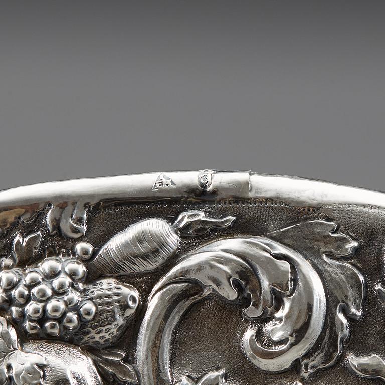 KONFEKTFAT, av Johan Erhard I Heuglin, Augsburg 1689-1692. Barock.