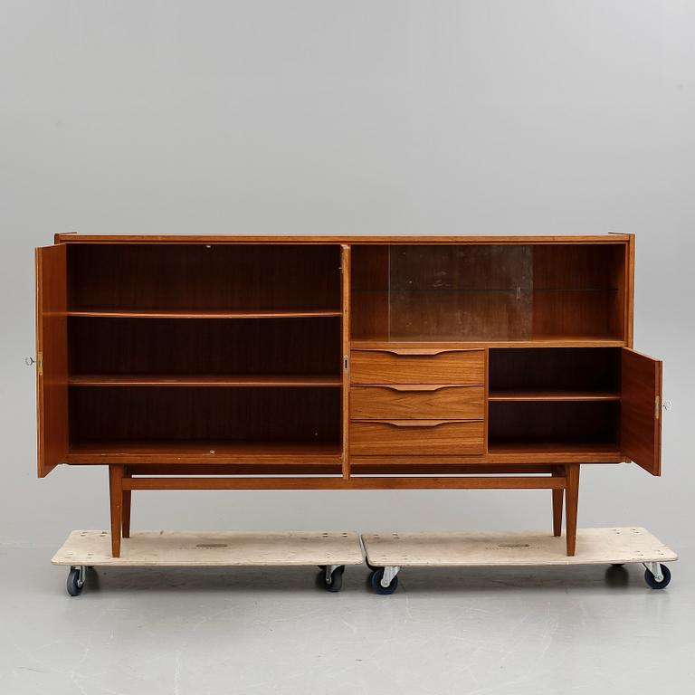 SIDEBOARD/VITRIN, möjligen Danmark, 1960-tal.