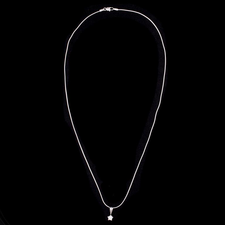 HÄNGSMYCKE 18K vitguld, briljantslipad diamant ca 0,33 ct, Kultakeskus. KED 14K vitguld. Vikt tot. 6 g.