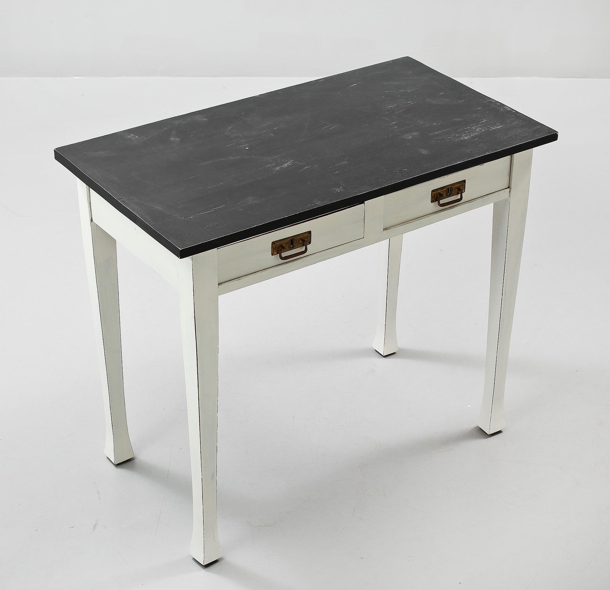 SKRIVBORD, jugend, 1900-talets början.