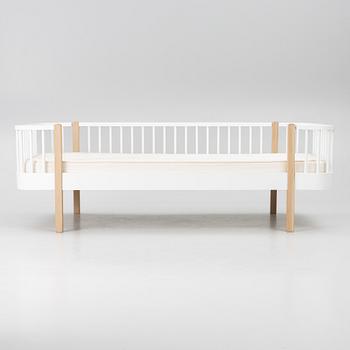 Dagbädd, "Wood", Oliver Furniture, samtida.