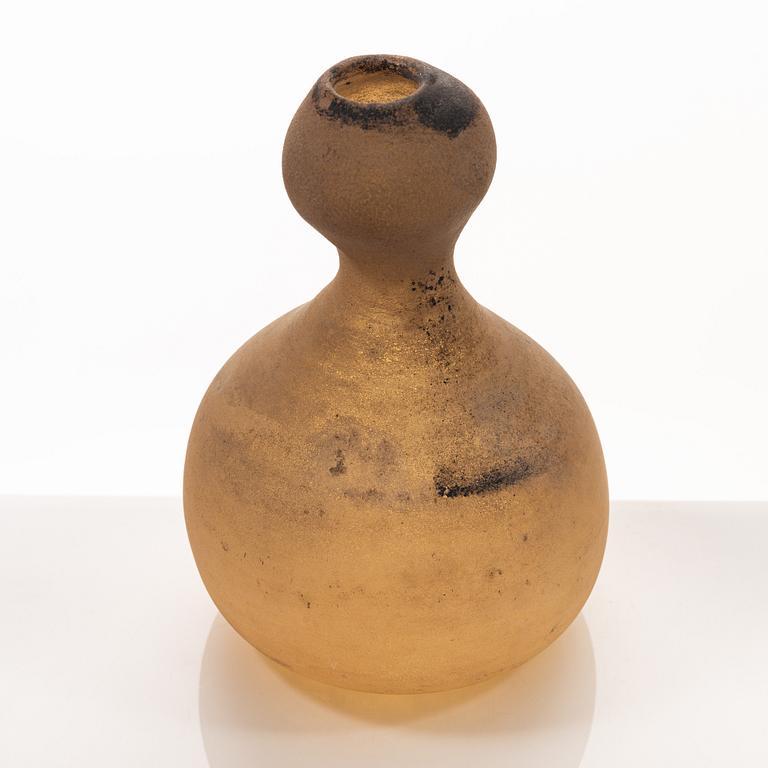 An 'A scavo' glass vase, Cenedese, Murano, Italy.