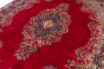 Carpet, Kirman Laver, semi-antique, 392 x 296 cm.