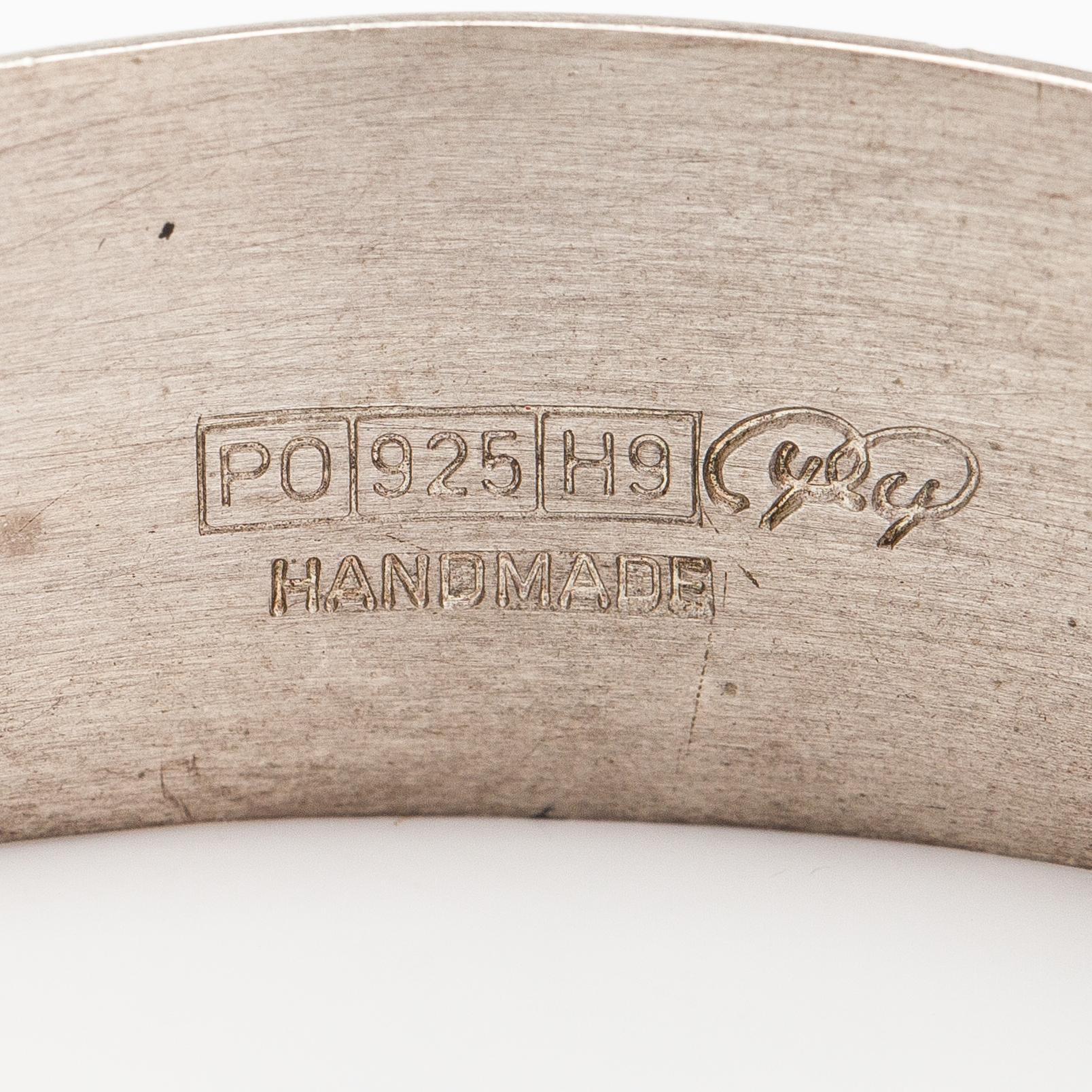 Pekka Piekäinen, A sterling silver bracelet. Platinoro, Turku 2009.