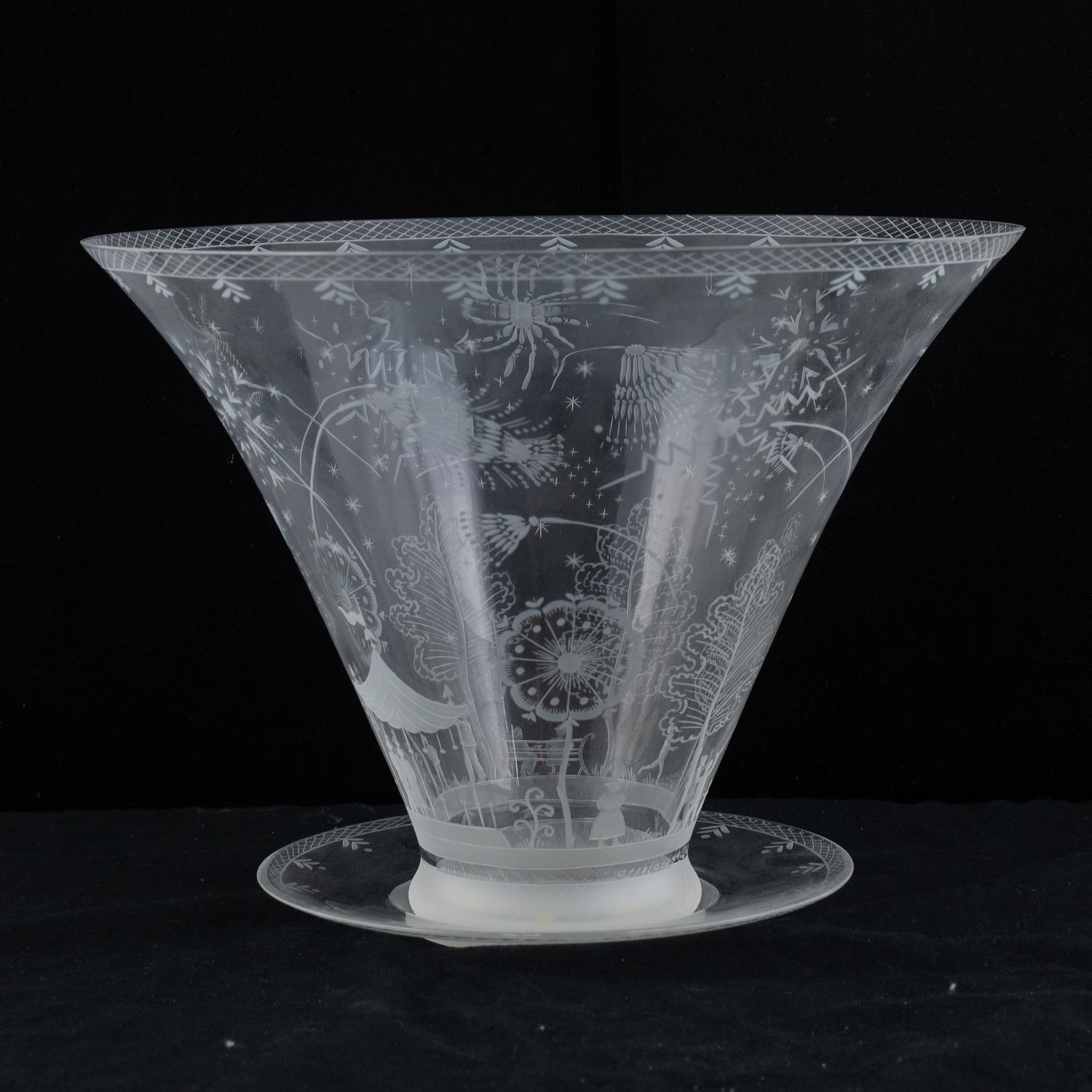 Edward Hald, skål med fat, glas "Fyrverkeriskålen", Orrefors 1968.