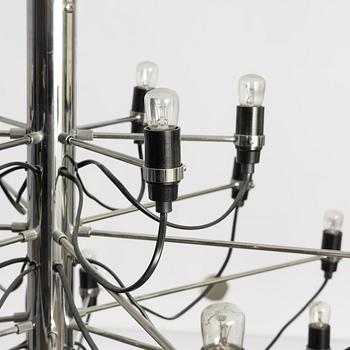 Gino Sarfatti, a model 2097/30 chandelier, Flos, Italy.