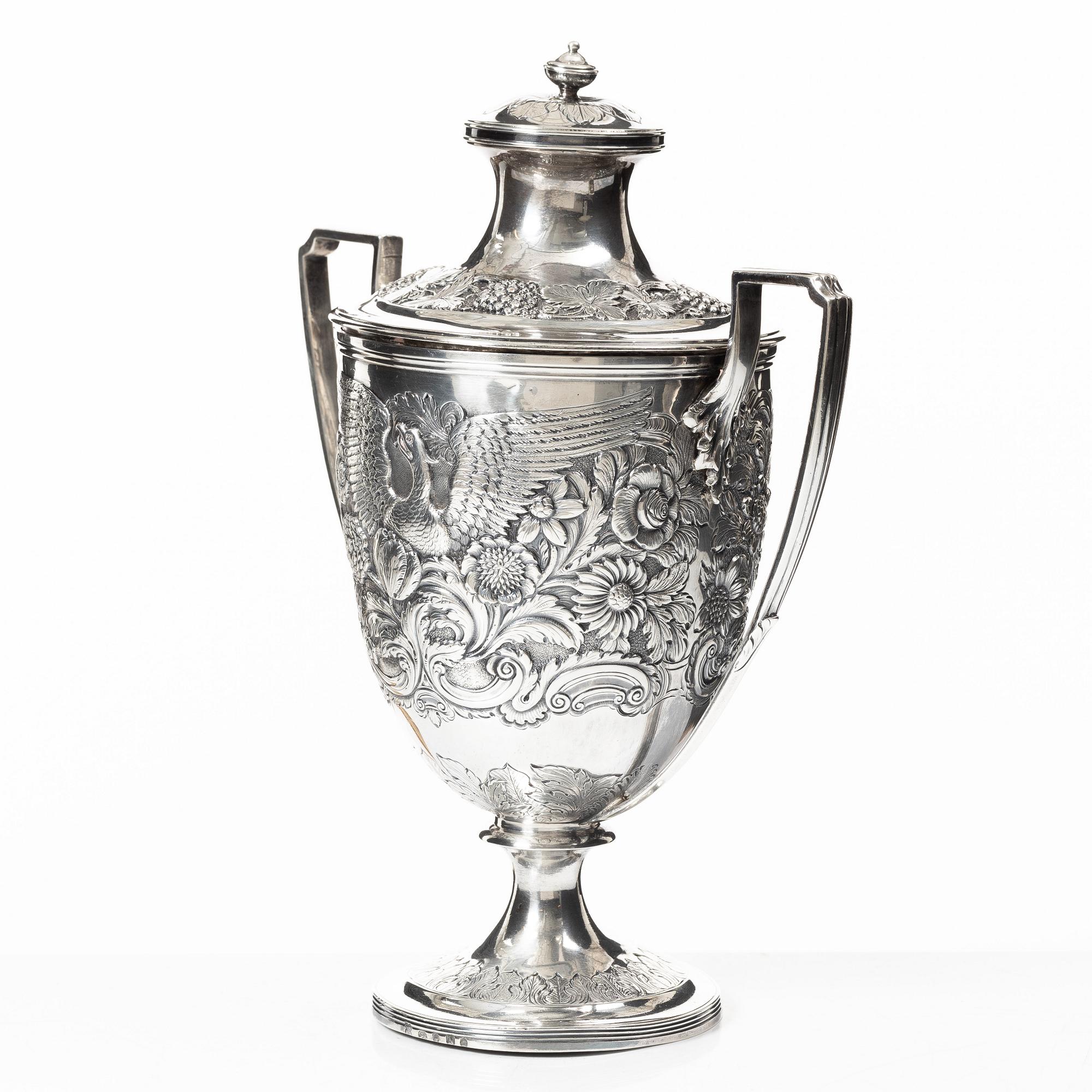 Rebecca Eames & Edward Barnard, a silver cup with lid, London, 1808.