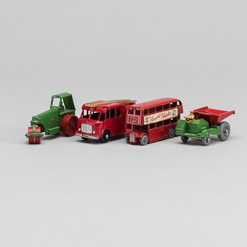 LESNEY MATCHBOX SERIES, 4 st, Bland annat Road Roller RW 01C-2.