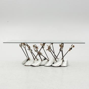 Renaud Vassas, a coffee table.
