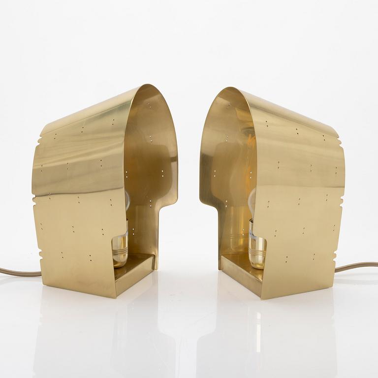 Paavo Tynell, Wall lights, a pair, model "9464", Gubi, 2000s.