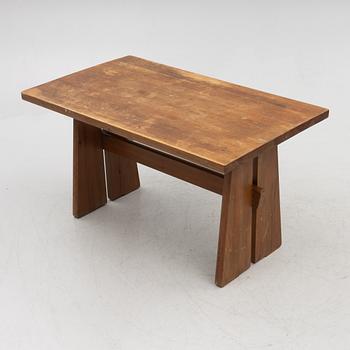 Göran Malmvall, dining table with 4 chairs, Svensk Fur, second half of the 20th century.
