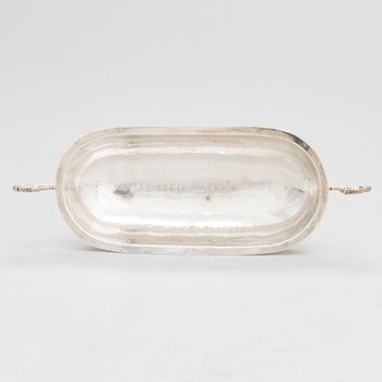 A sterling silver bowl, USA, turn of the 21st century.