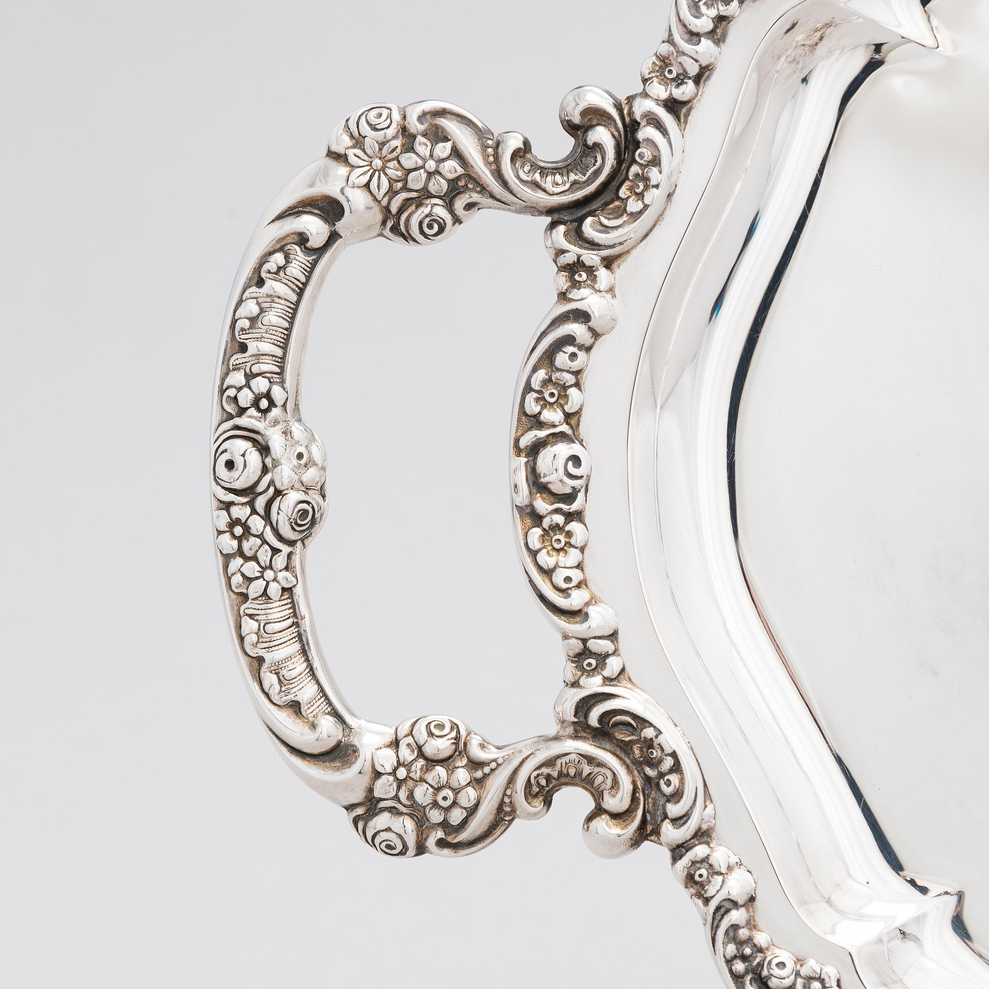A sterling silver tray, maker's mark of Otto Wolter, Schwäbisch Gmünd, Germany, the latter half of the 20th century.