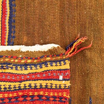 Bachtiari sofreh rug semi-antique, approx. 160x129 cm.