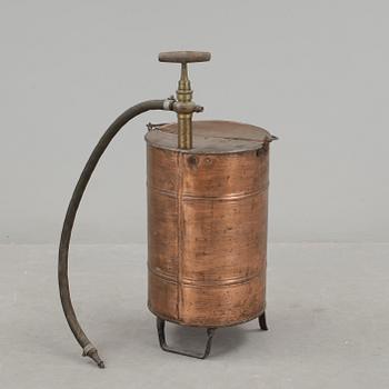 BRANDSPRUTA, koppar, Motor- & sprutfabriken, omkr år 1900.