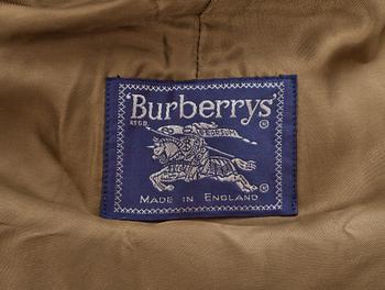 ROCK, herr. Burberrys.