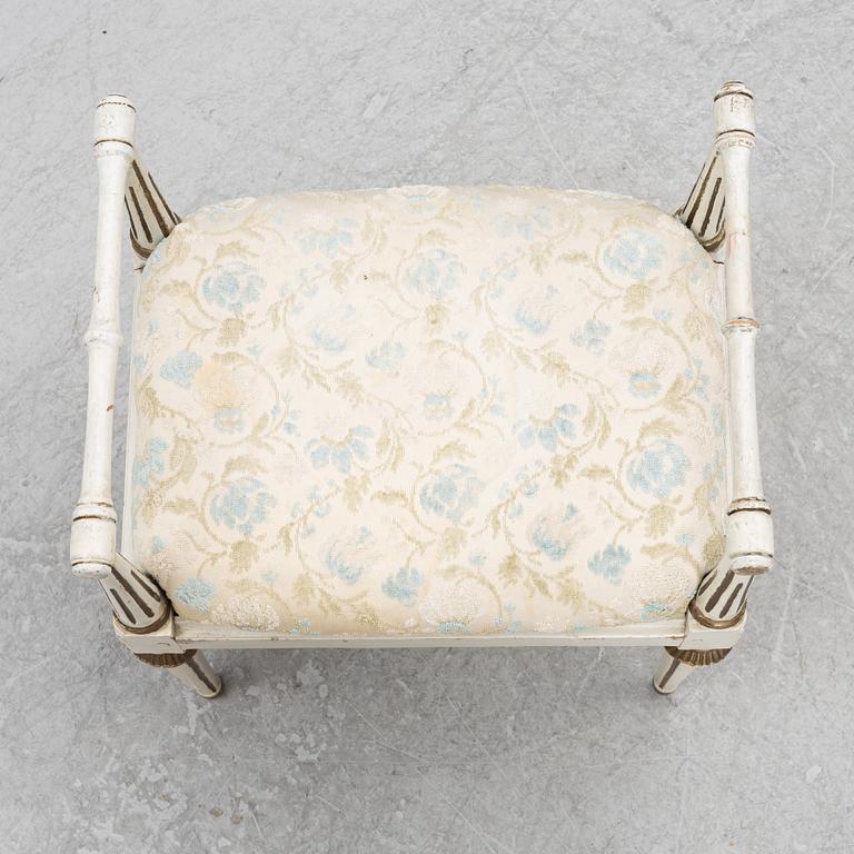A late-Gustaivan stool, Swedn, around 1800.