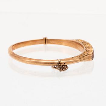 Armband 9K guld med rosenslipade diamanter och fasetterad glas, Birmingham.