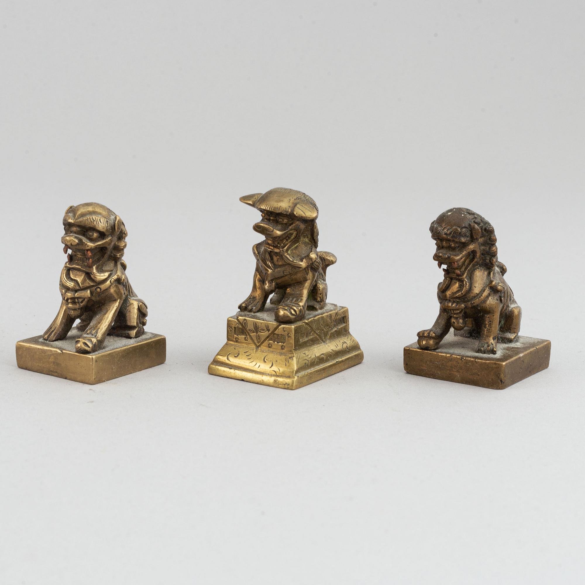 A group of Tibetan objects, 19th/20th Century.