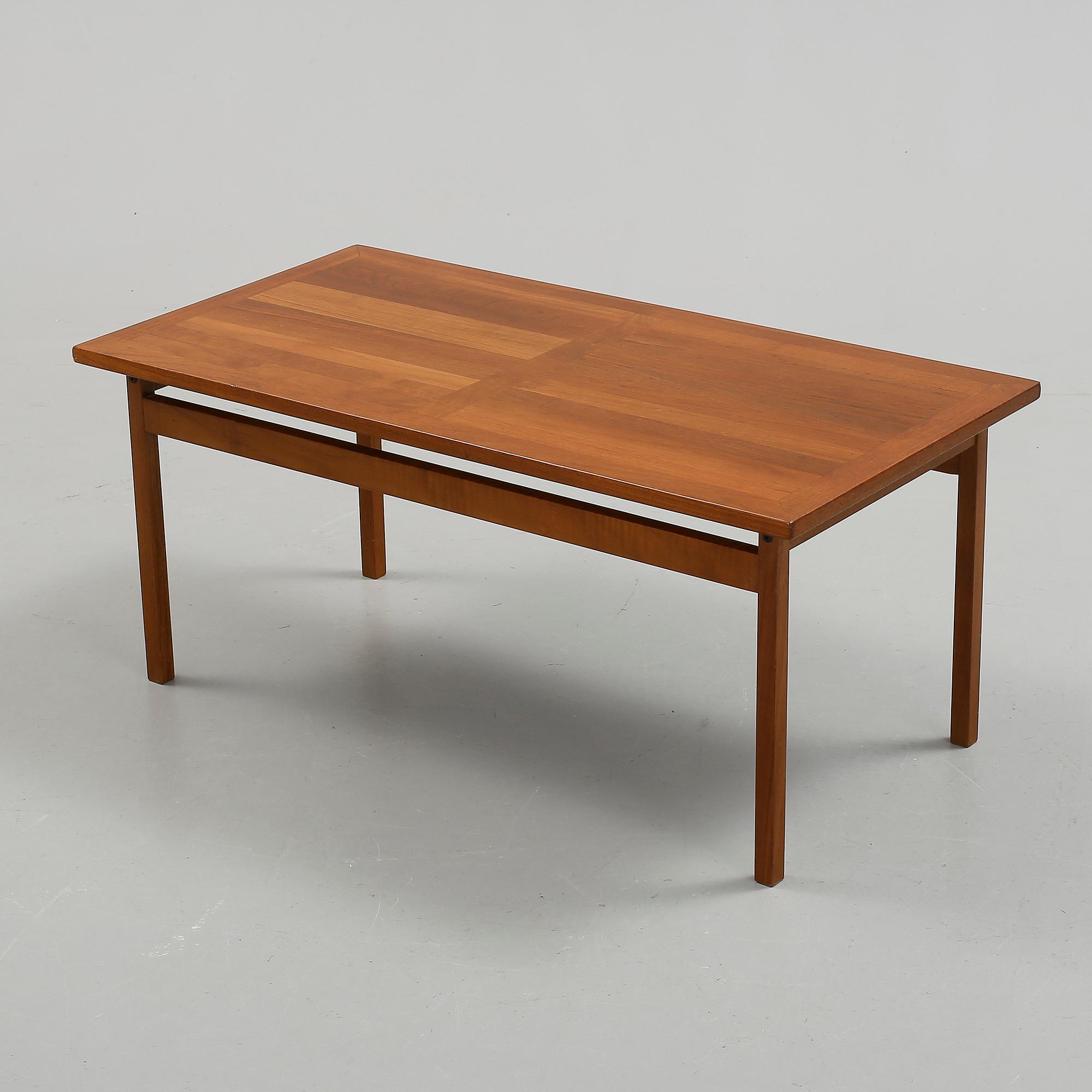SOFFBORD, massiv teak, Märkt FD, Made in Denmark samt brickmärkt France och Sons.