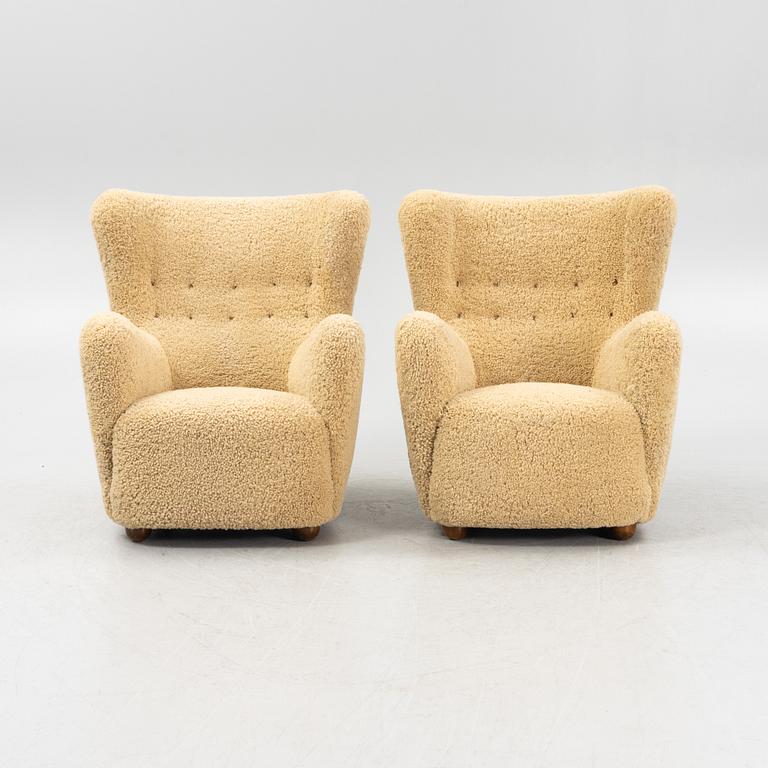 A pair of armchairs, Scandinavia, 1930's/40's.