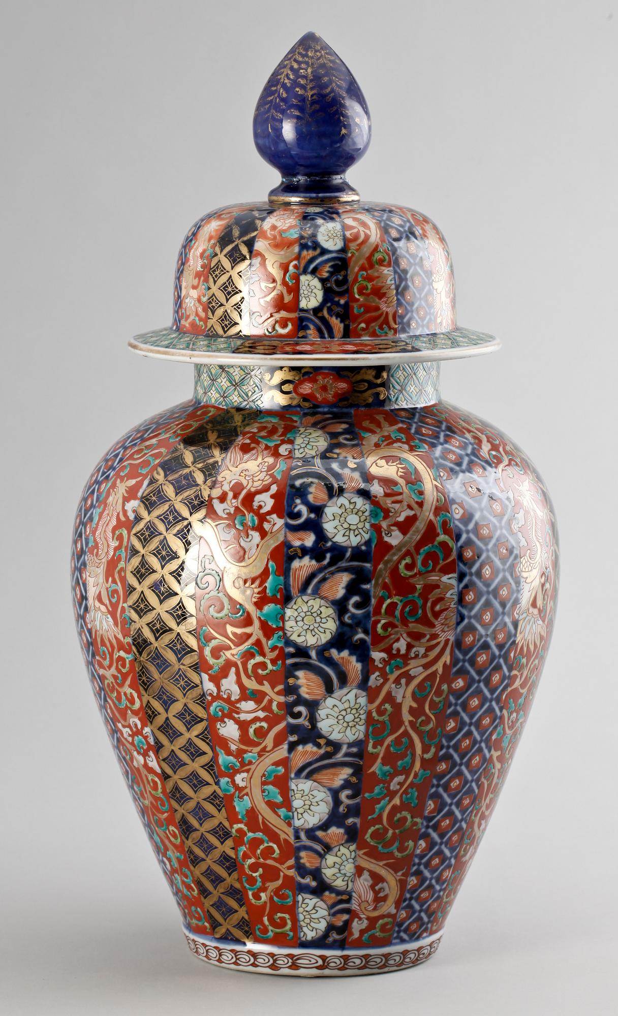 LOCKURNA, porslin, Japan, 1800-tal.