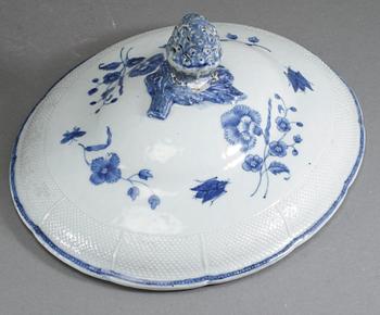TERRIN, porslin, Kina, 1700-tal.