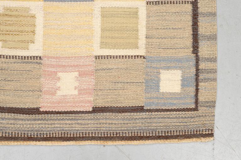 A carpet, flat weave, ca 240 x 155 cm, Sweden.