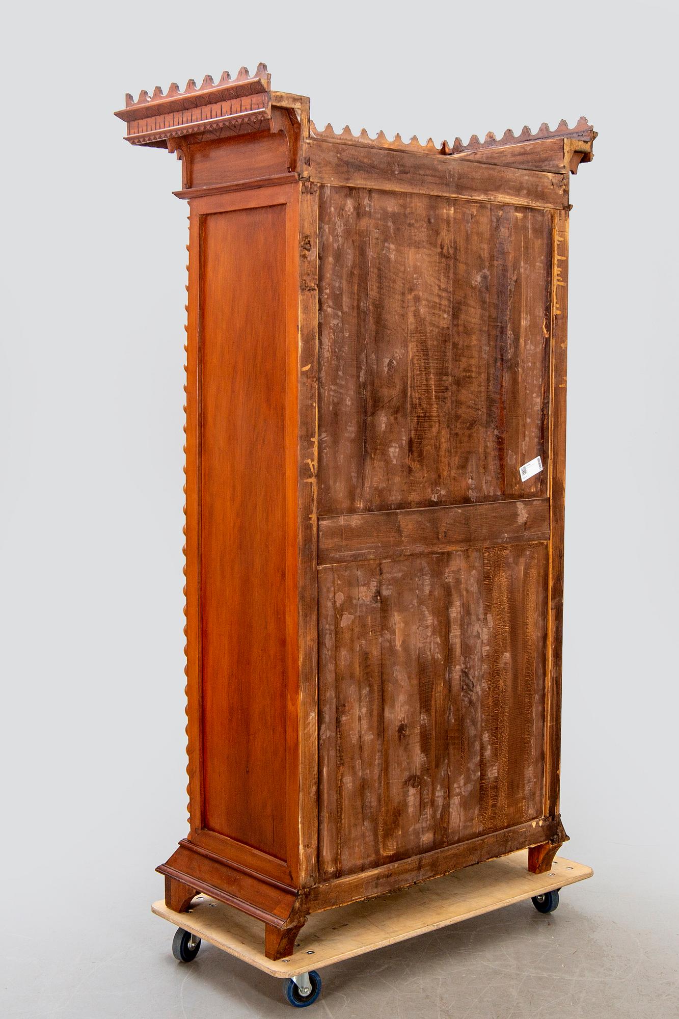 Showcase / cabinet, 20th century.