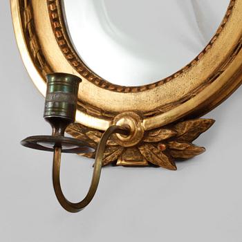 SPEGELLAMPETTER, ett par, gustaviansk stil, 1900-talets första hälft/mitt.