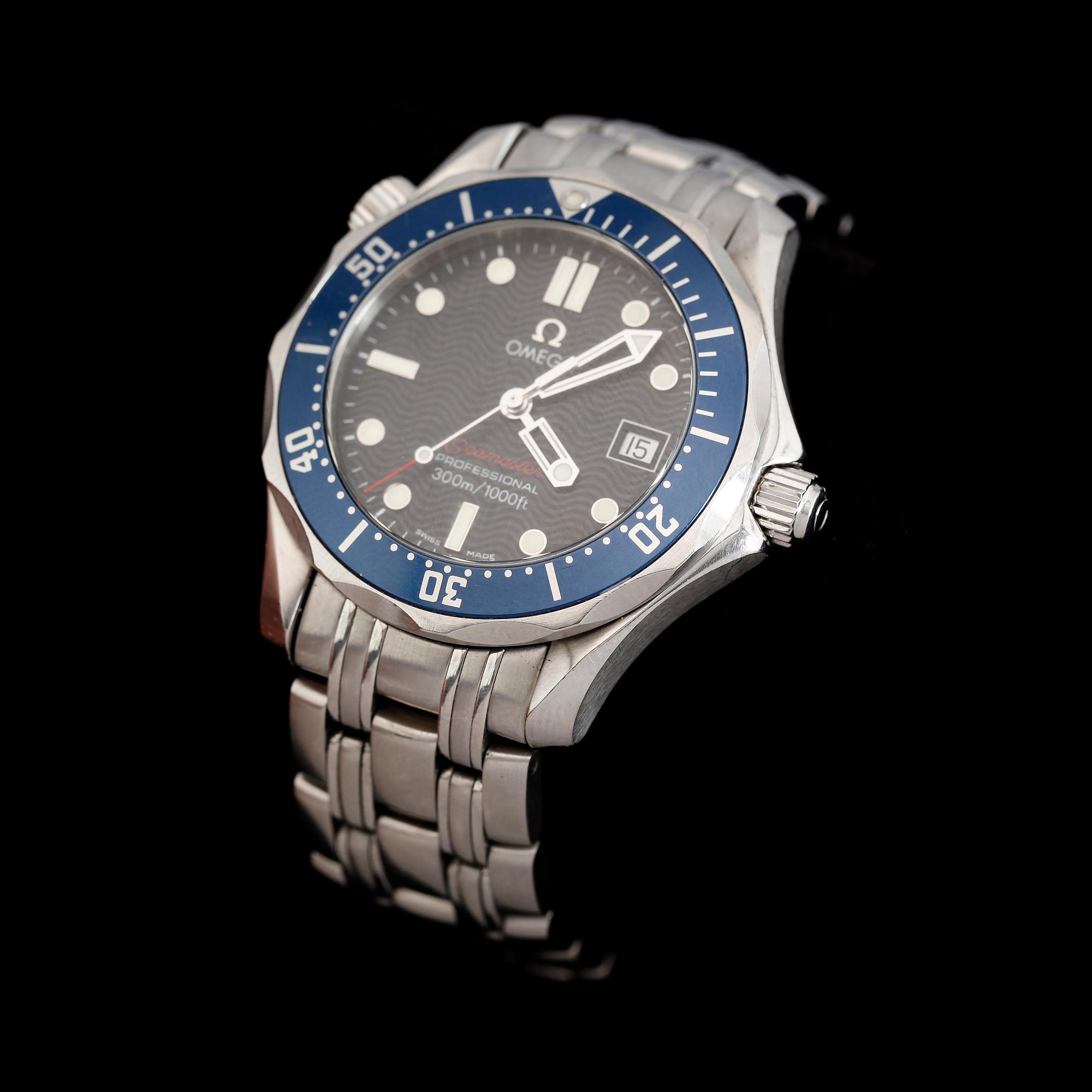 ARMBANDSUR, stål, Omega Seamaster Professional, enligt uppgift 2007.