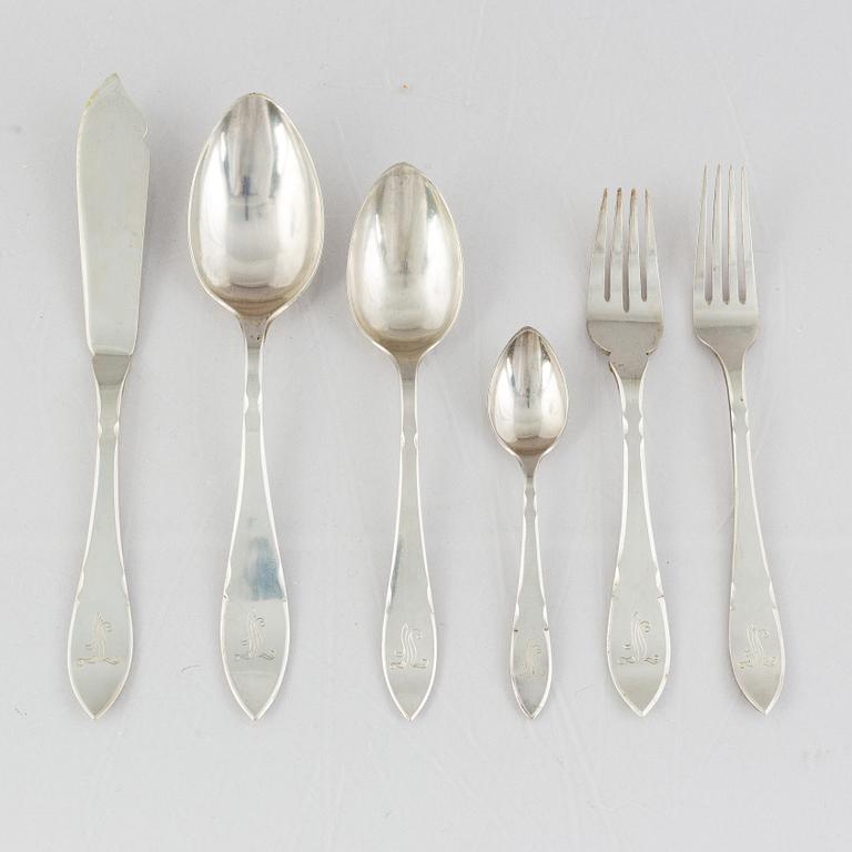 A 43-piece Swedish silver cutlery, mark of Ragnar Wahlbergs Guldsmedsaffär, Härnösand, including 1937.