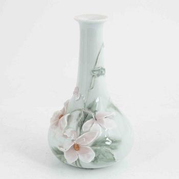 Algot Erikson, a porcelain vase, Rörstrand, early 20th century.