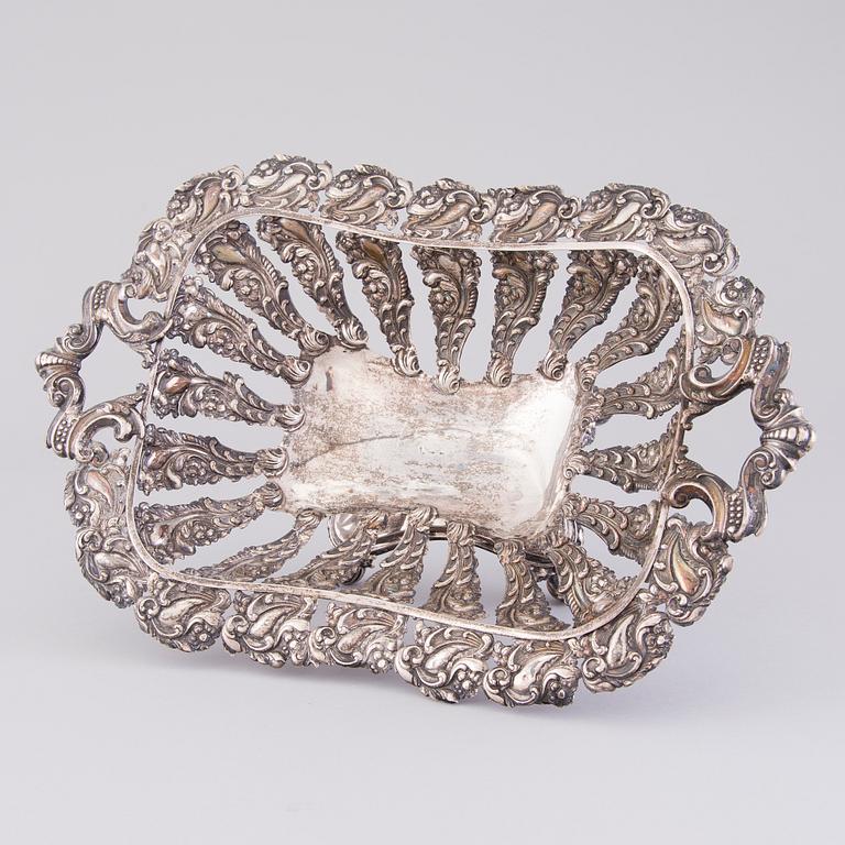 BREAD BASKET, silver, Roland Melin, Helsinki 1852.