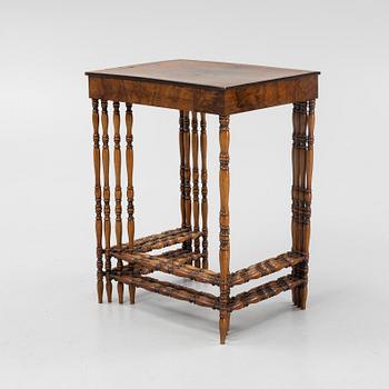 A 4-piece nesting table, first half of the 20th century.