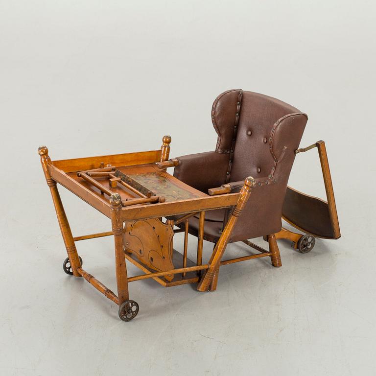 BARNSTOL 1900-talets första hälft.