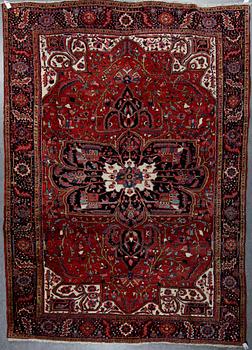 MATTA, Heris, ca 375 x 272 cm.