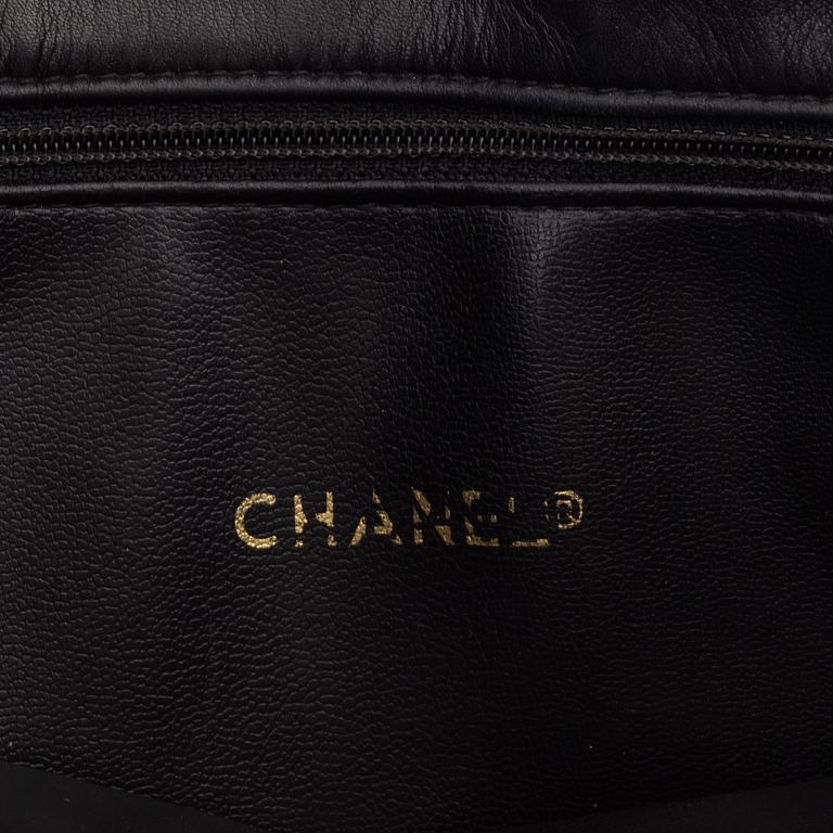 Chanel, a black quilted leather handbag, 1980's.