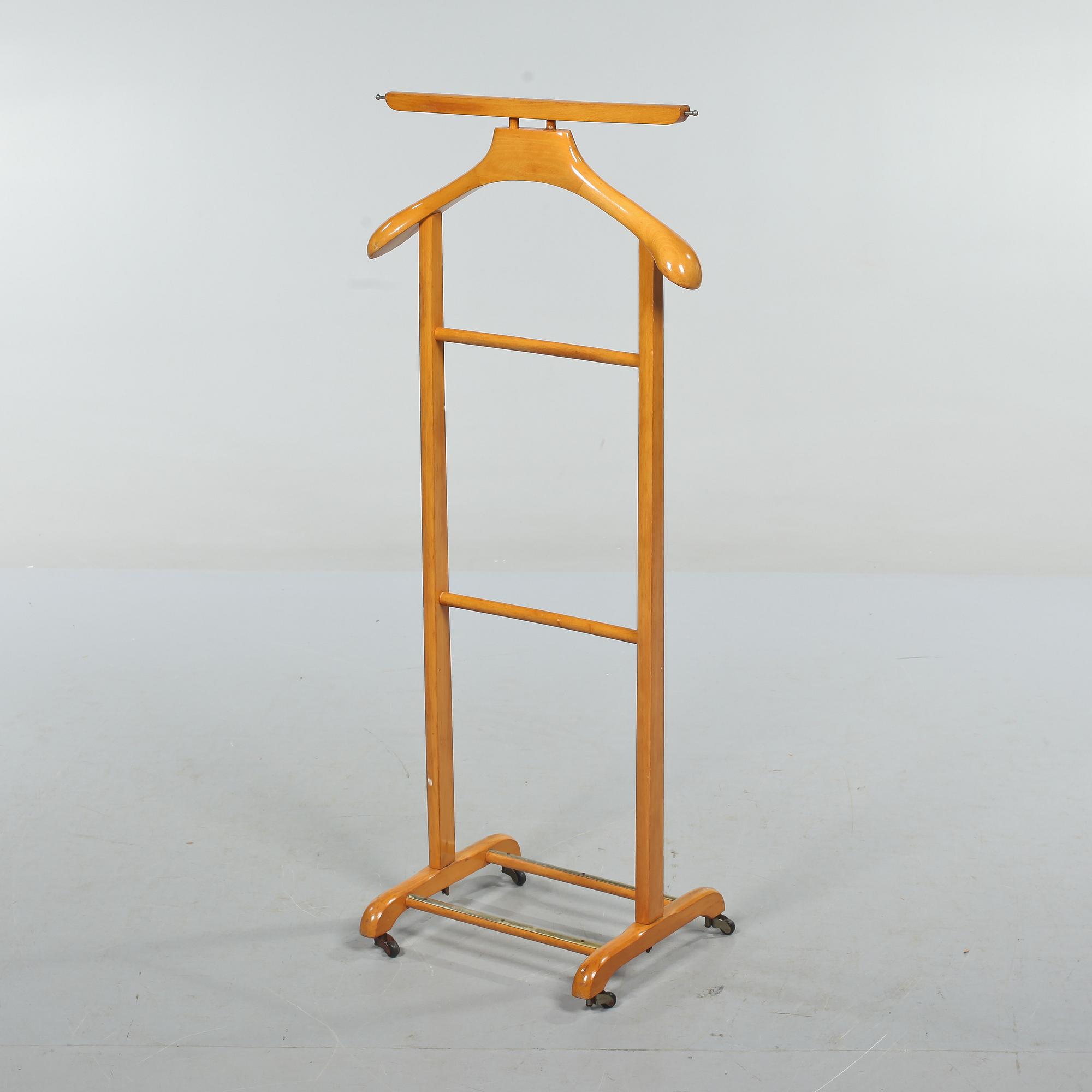 HERRBETJÄNT, 1900-talets andra hälft.