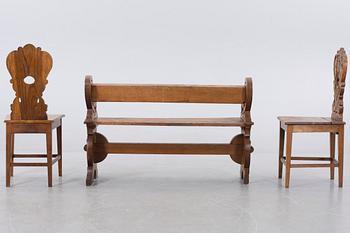 MÖBELGRUPP, 3 delar, fornnordisk stil, 1900-tal.