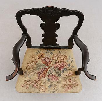 KARMSTOL, senbarockstil, 1800-tal.