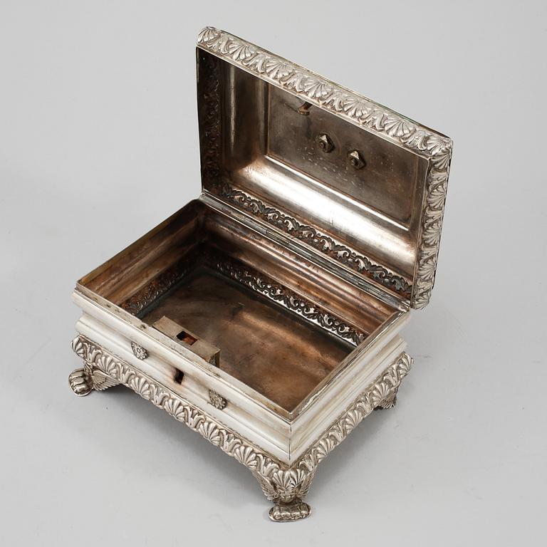 SKRIN, silver, oidentifierade stämplar, 1800-tal, vikt ca 515 gram.