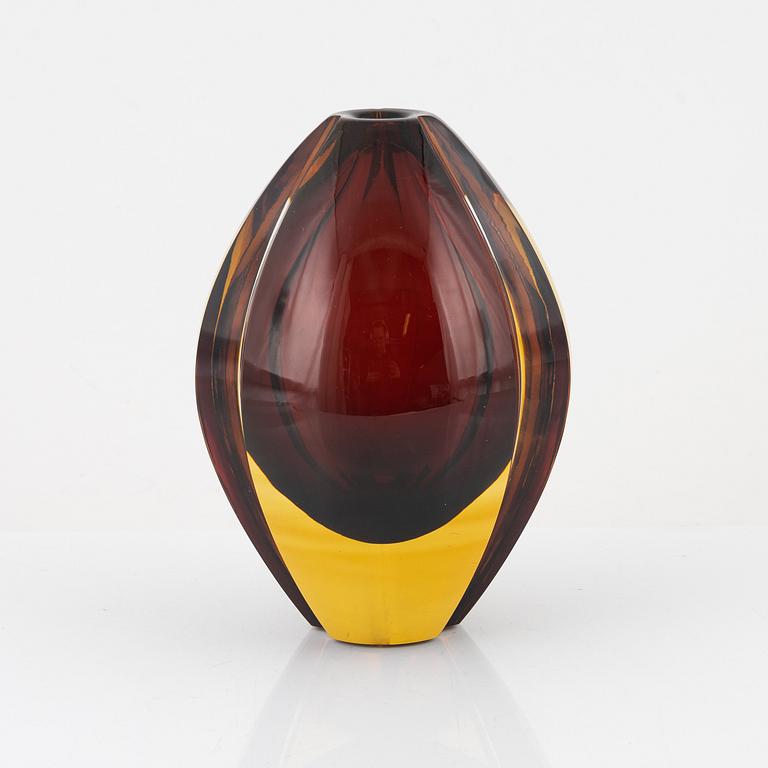 Erika Lagerbielke, a vase, Orrefors Expo, 1996.