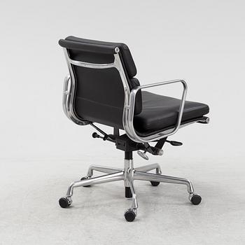 Charles and Ray Eames, kontorsstol, "Softpad/EA 217", Herman Miller.